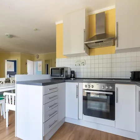 Apartmán Winsome In With Private Garden