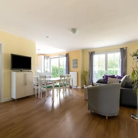 Apartmán Winsome In With Private Garden Bastorf