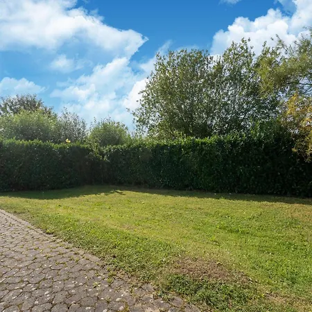 Winsome In With Private Garden Apartmán Bastorf